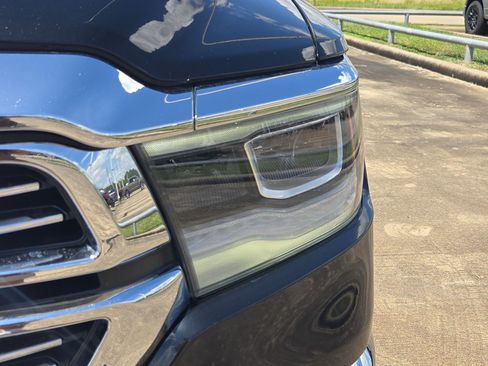 Used 2020 RAM 1500 Laramie RWD image 11