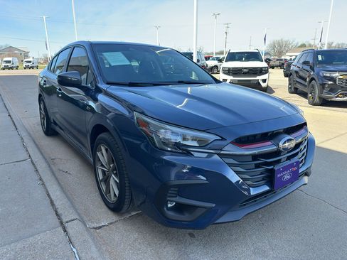 Used 2025 Subaru Legacy Sport image 2