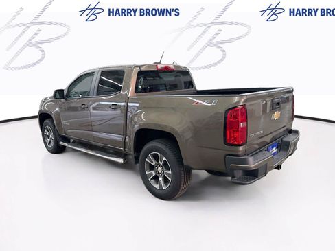 Used 2015 Chevrolet Colorado Z71 AWD/4WD image 2