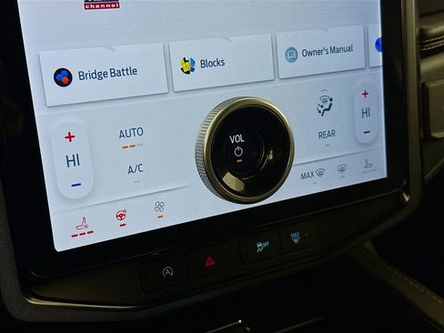 Used 2023 Ford Expedition Max Platinum image 18