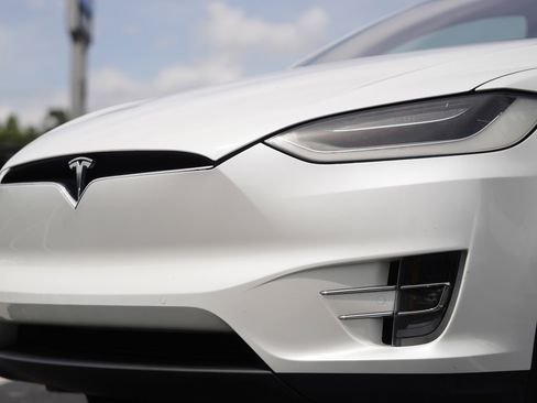 Used 2020 Tesla Model X Long Range AWD/4WD image 37
