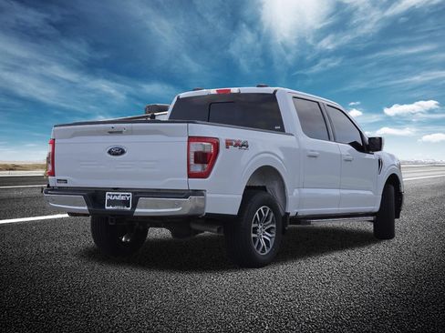 Used 2022 Ford F150 Lariat w/ FX4 Off-Road Package AWD/4WD image 21