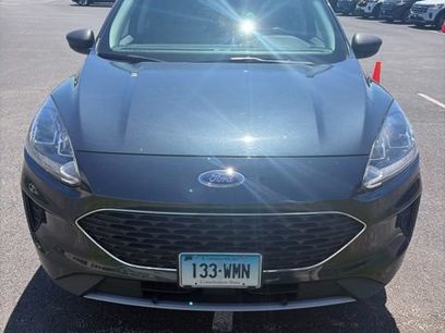 Used 2022 Ford Escape SE w/ Convenience Package