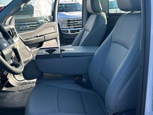 New 2025 Ford F550 2WD Regular Cab Super Duty image 16