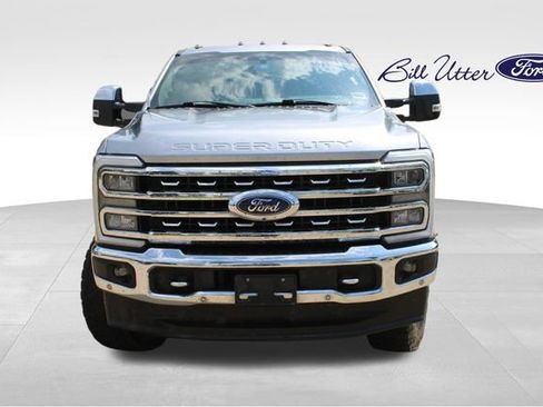 Certified 2023 Ford F250 Lariat w/ Lariat Ultimate Package AWD/4WD image 2