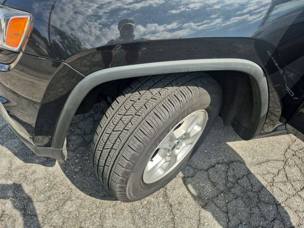 Used 2014 Jeep Grand Cherokee Laredo w/ Quick Order Package 23E AWD/4WD image 7