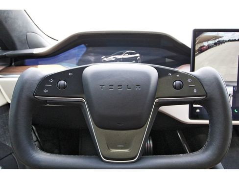 Used 2021 Tesla Model S Long Range AWD/4WD image 16