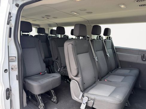 Used 2023 Ford Transit 350 XLT RWD image 13