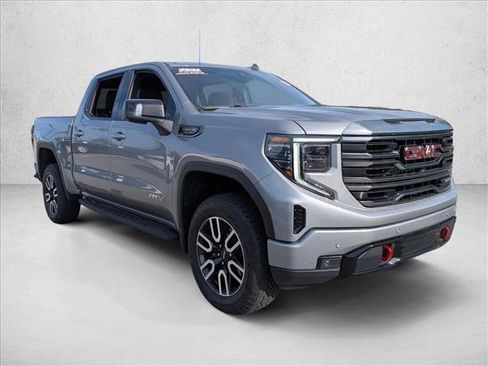 Used 2023 GMC Sierra 1500 AT4 w/ AT4 Premium Package AWD/4WD image 3