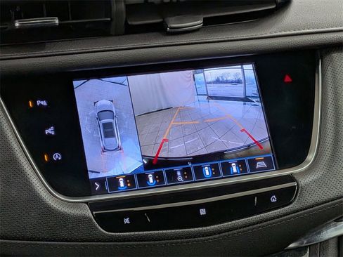 Used 2020 Cadillac XT5 Premium Luxury image 22