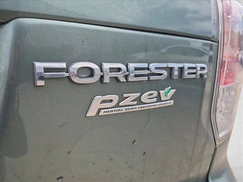 Used 2017 Subaru Forester 2.5i Limited AWD/4WD image 14