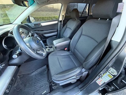 Used 2018 Subaru Outback 2.5i image 10