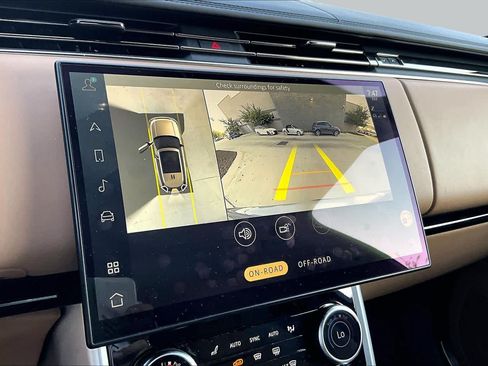 Used 2023 Land Rover Range Rover SE AWD/4WD image 36