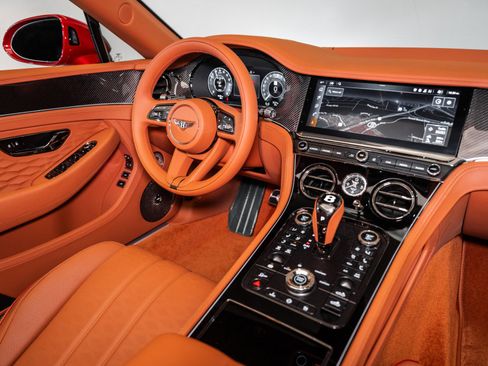 Used 2025 Bentley Continental GT Speed image 26
