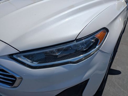 Used 2019 Ford Fusion SEL image 3