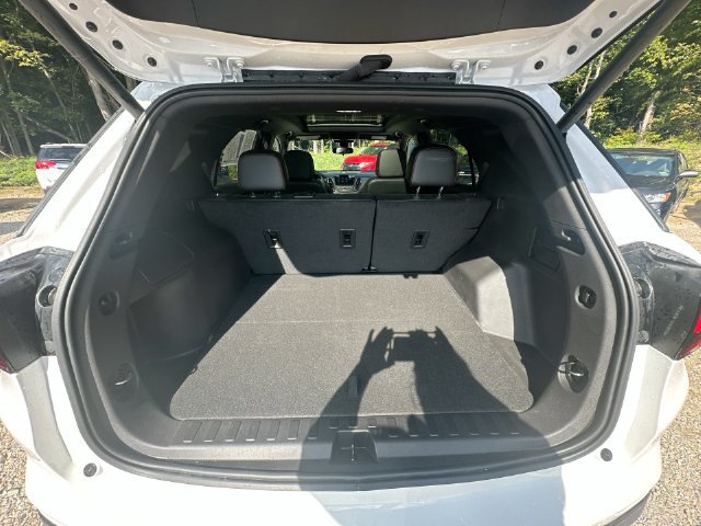 Used 2023 Chevrolet Equinox RS w/ RS Leather Package AWD/4WD image 31