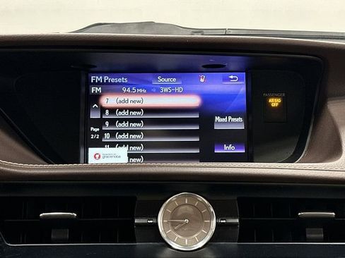 Used 2017 Lexus ES 350 w/ Navigation System Package image 12