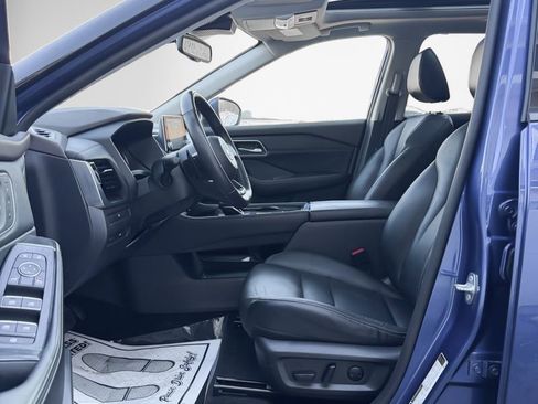 Used 2021 Nissan Rogue SL image 14