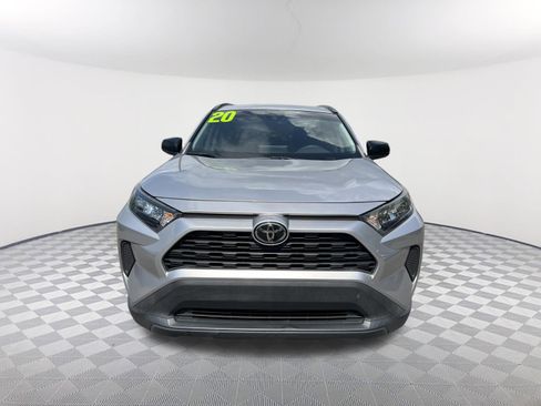 Certified 2020 Toyota RAV4 LE FWD image 2