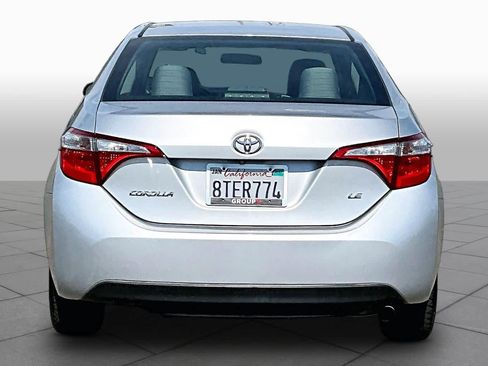 Used 2016 Toyota Corolla LE FWD image 4