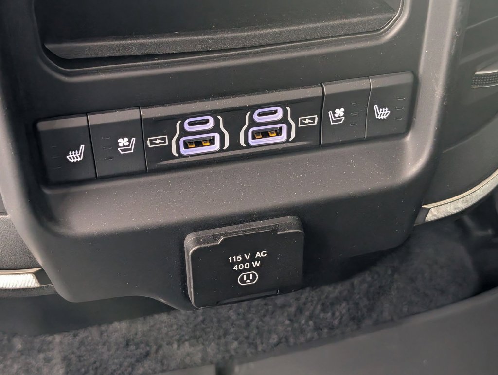 Used 2026 RAM 1500 Tungsten AWD/4WD image 24