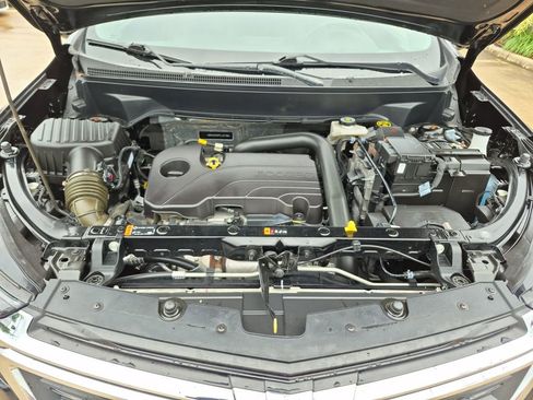 Used 2023 Chevrolet Equinox LT FWD image 33