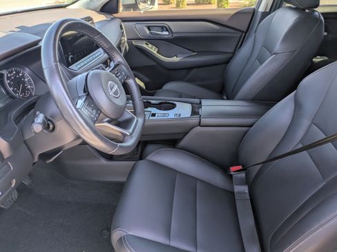 Used 2023 Nissan Rogue SL w/ SL Premium Package FWD image 25