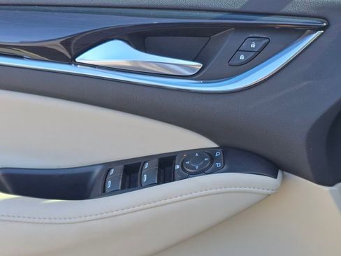 Used 2021 Buick Enclave Essence w/ Sport Touring Edition image 27