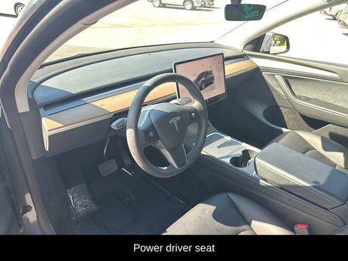 Used 2023 Tesla Model Y Long Range AWD/4WD image 13