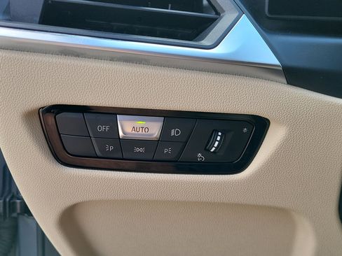 Certified 2023 BMW i4 eDrive35 RWD image 19