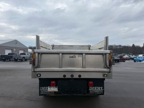 Used 2021 RAM 5500 Tradesman image 5