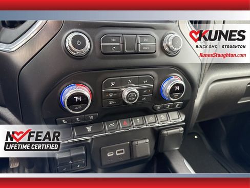 Used 2021 GMC Sierra 2500 AT4 w/ Gooseneck/5TH Wheel Package image 32