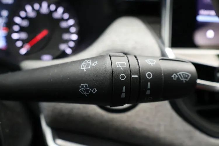 Used 2024 Jeep Compass Latitude AWD/4WD image 22