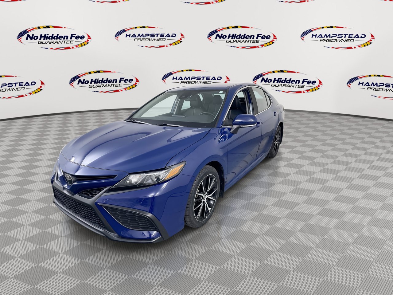 Used 2023 Toyota Camry SE FWD image 5