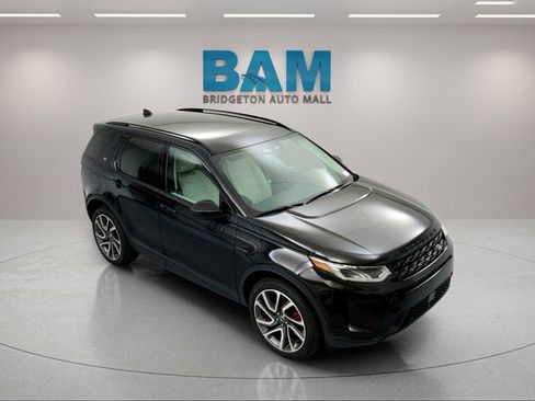 Used 2023 Land Rover Discovery Sport SE image 31