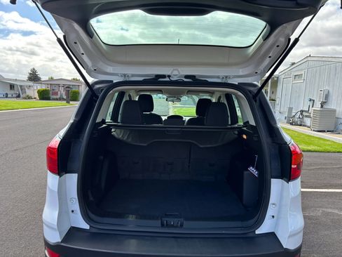 Used 2019 Ford Escape S FWD image 11