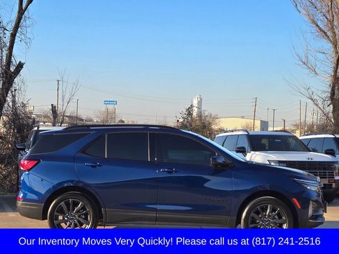 Used 2022 Chevrolet Equinox RS image 4