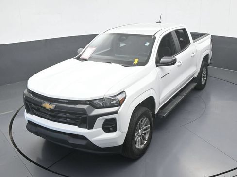 Used 2023 Chevrolet Colorado LT w/ LT Convenience Package RWD image 40