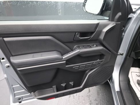 Used 2024 Toyota Tacoma SR w/ SR Upgrade Package image 15