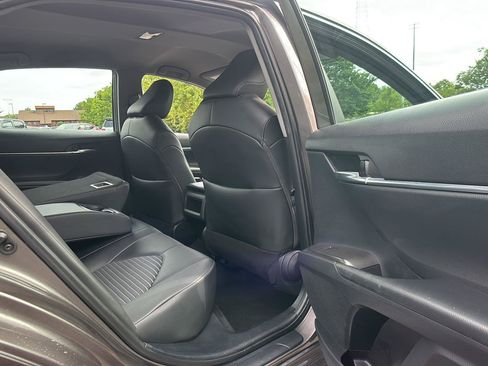 Used 2024 Toyota Camry SE FWD image 21