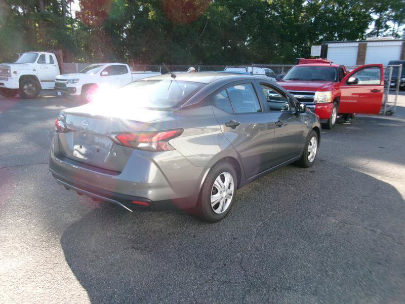 Used 2025 Nissan Versa S w/ Trunk Package FWD image 12