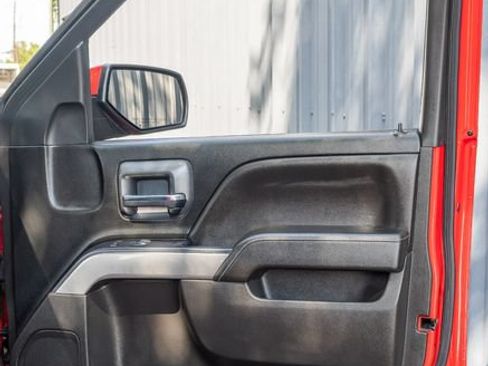 Used 2018 Chevrolet Silverado 1500 LT w/ All Star Edition AWD/4WD image 40