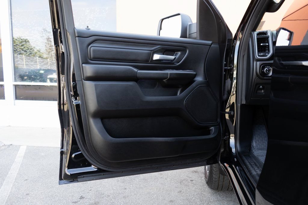 Used 2025 RAM 1500 Tradesman AWD/4WD image 14