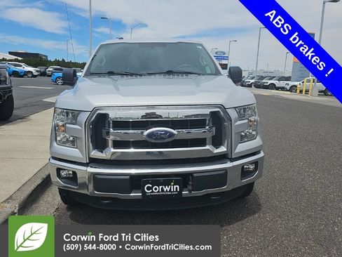 Used 2016 Ford F150 XLT w/ Trailer Tow Package AWD/4WD image 3