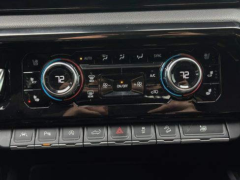 Used 2022 GMC Sierra 1500 AT4 w/ AT4 Premium Package image 24