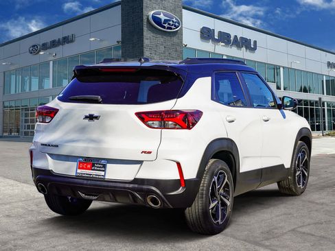 Used 2023 Chevrolet TrailBlazer RS w/ Sun and Liftgate Package image 4