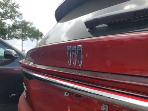 New 2026 Buick Enclave Preferred image 7