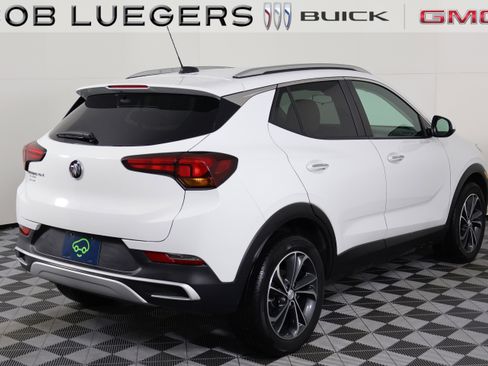 Certified 2023 Buick Encore GX Select image 5