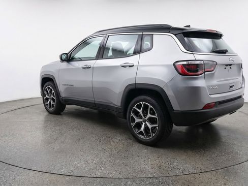 Used 2025 Jeep Compass Limited AWD/4WD image 6