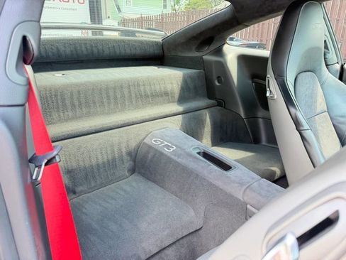 Used 2014 Porsche 911 GT3 RWD image 26